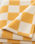 Checkered Cotton Chenille Throw in Yellow, edge detail