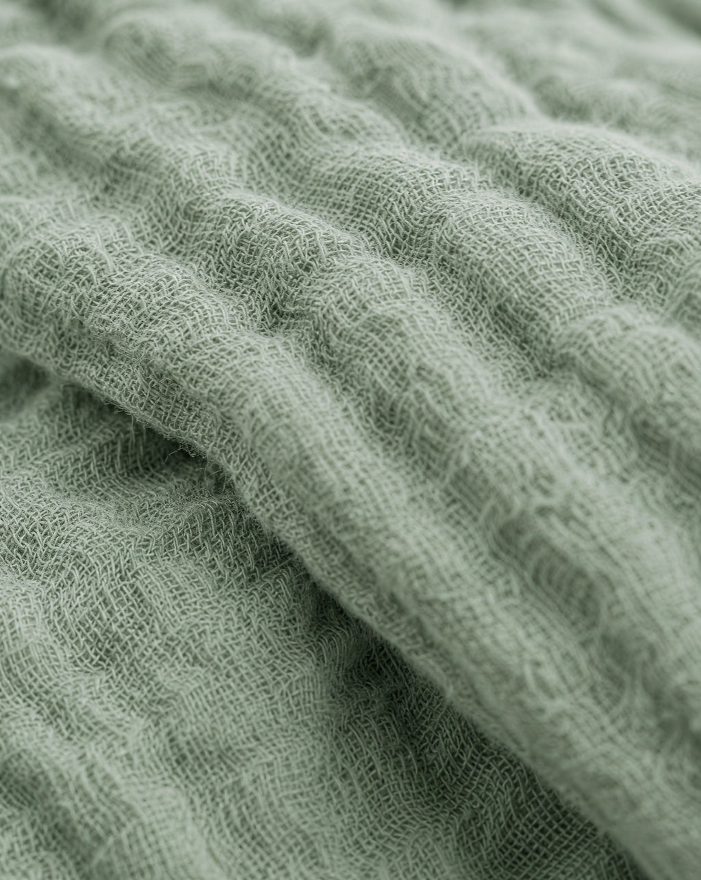 Cotton Gauze Throw, macro of the crinkled gauze