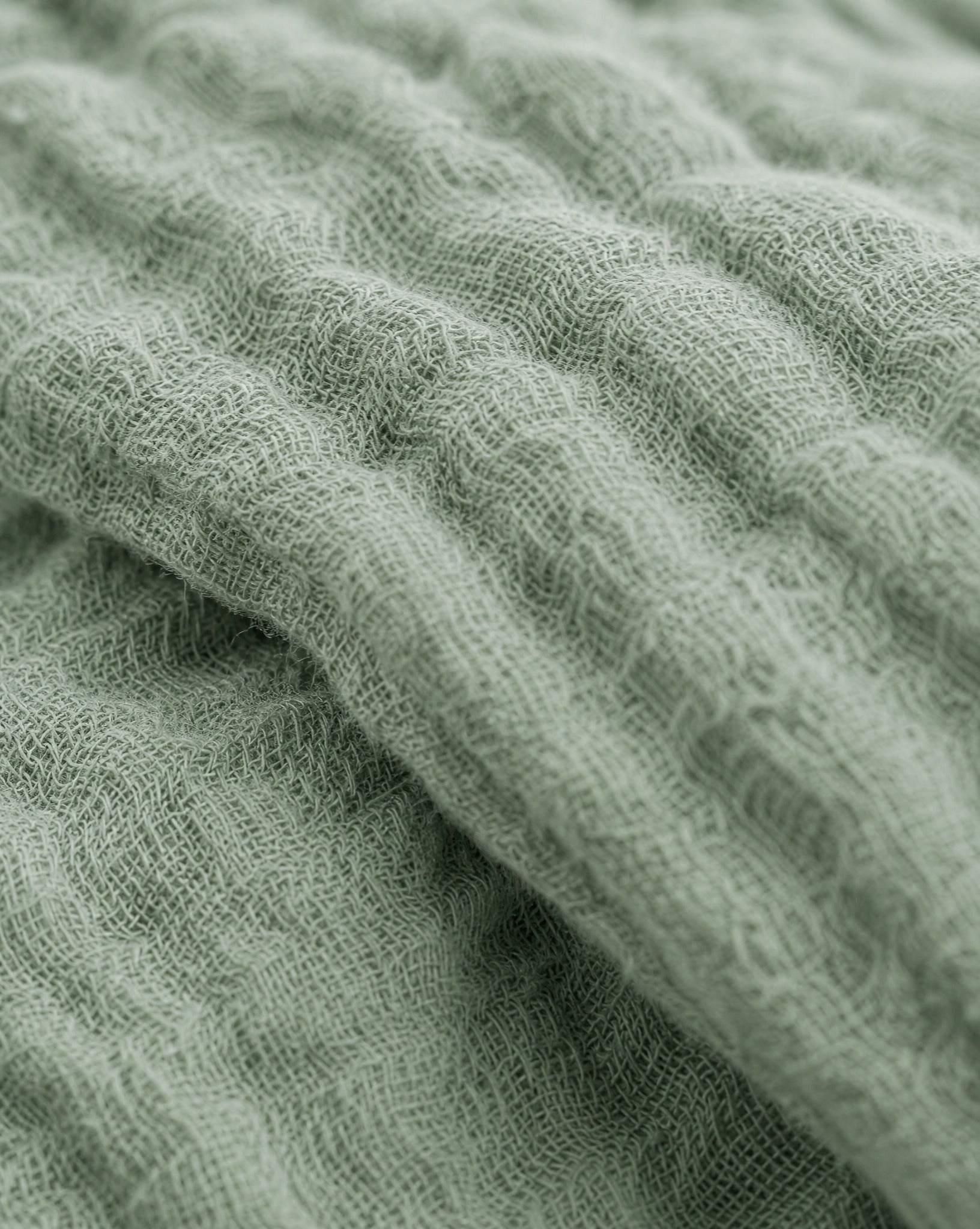Cotton Gauze Throw — macro of the crinkled gauze