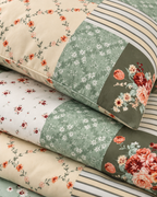 Floral Patchwork Cotton Sateen Duvet Cover Set, sham corner and seam