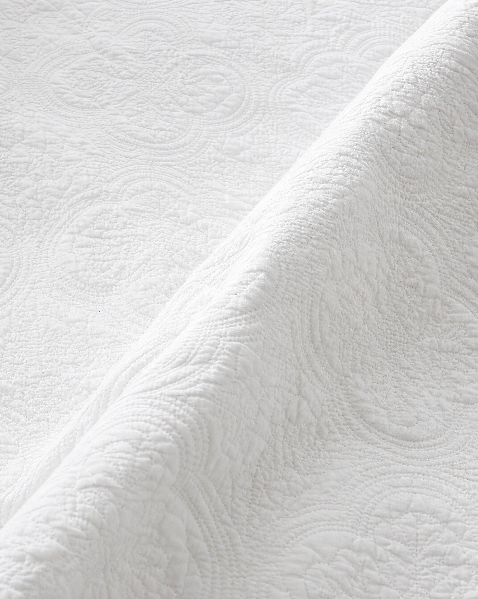 Cotton Quilt Set, close-up on a fold