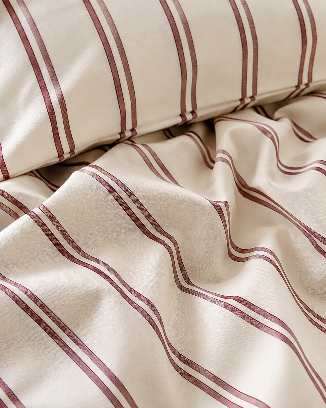 Woven Stripe Duvet Cover Set, macro of the cotton percale weave