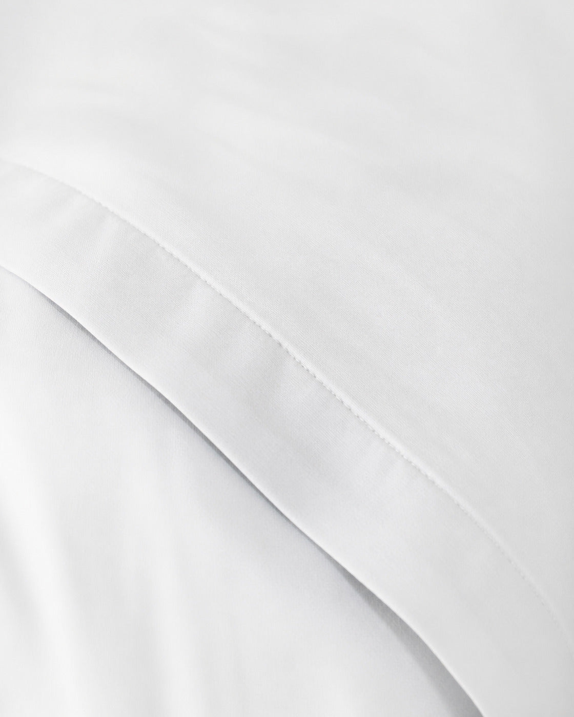 Egyptian Cotton Sateen Duvet Cover, close-up on the stitched hem